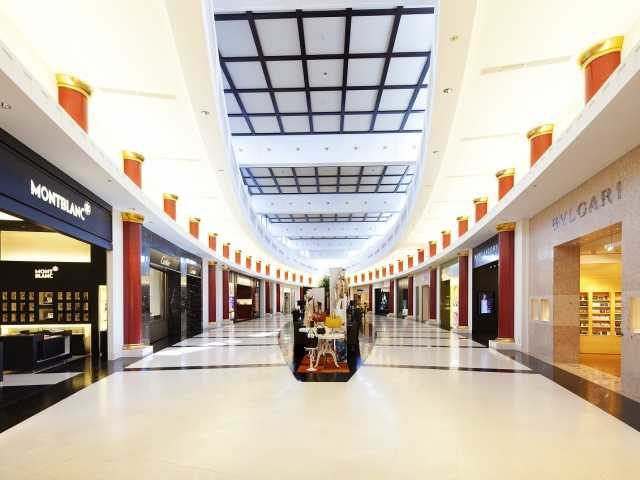 【那覇市街×観光】ラグジュアリー空間で免税ショッピング「Tギャラリア 沖縄 by DFS」