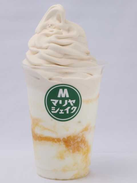 クリーミーなシェイクにフルーツソースの酸味がアクセント