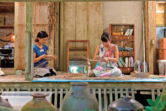 やちむん館工房 紗夢紗蘿