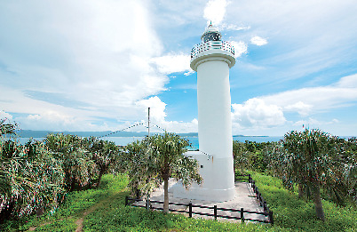 【鳩間島の観光スポット】鳩間灯台