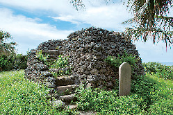 【鳩間島の観光スポット】鳩間中森