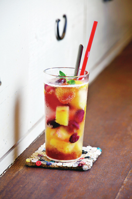 雑貨も充実した一軒家カフェ「食堂カフェ VIORIN」