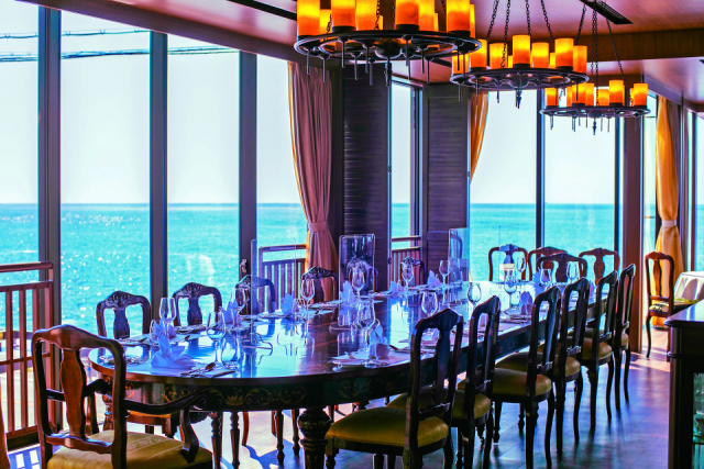 播磨灘を背景に、 個性豊かな舞台と 地元食材の料理を堪能「劇場&レストラン 青海波-SEIKAIHA-」