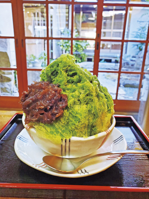 【淡路島スイーツ】鳴門オレンジ果汁100%のかき氷「長手長栄堂 堀端本店」