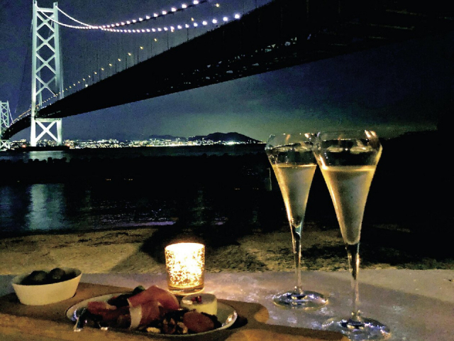 明石海峡大橋を間近に望める「BUCHI」