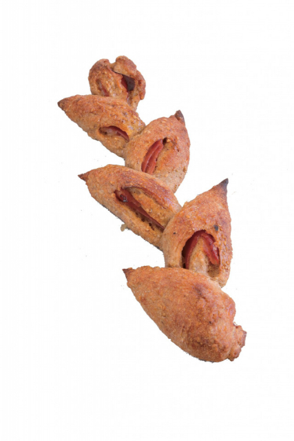 食事を豊かにしてくれる ハード系のパンがそろう「パン屋 麦」