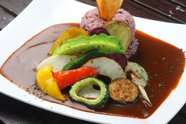 島野菜カフェ Re:Hellow Beach