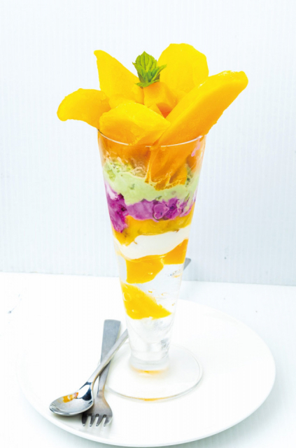 糖度の高い宮古島産マンゴーのデザートがお目当て「観光農園ユートピア ファーム宮古島」