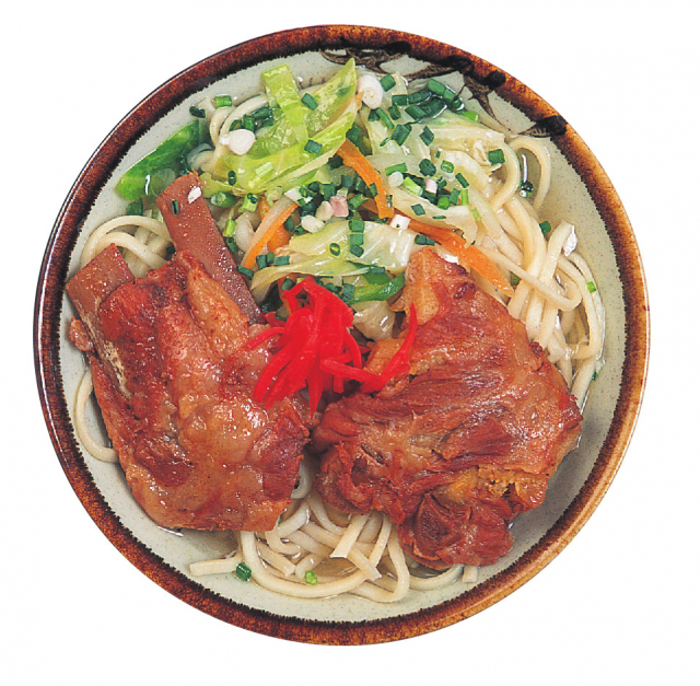 ソーキ×にんにくのがっつり系ならココ!「丸吉食堂」