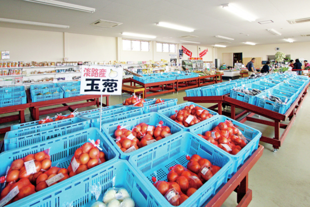 プロの料理人も通う新鮮マーケット「フローラルアイランド」