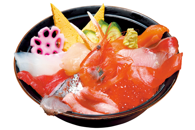 鮮度抜群、地物が豊富!板前が握る本格回転寿司「廻る近江町市場寿し」