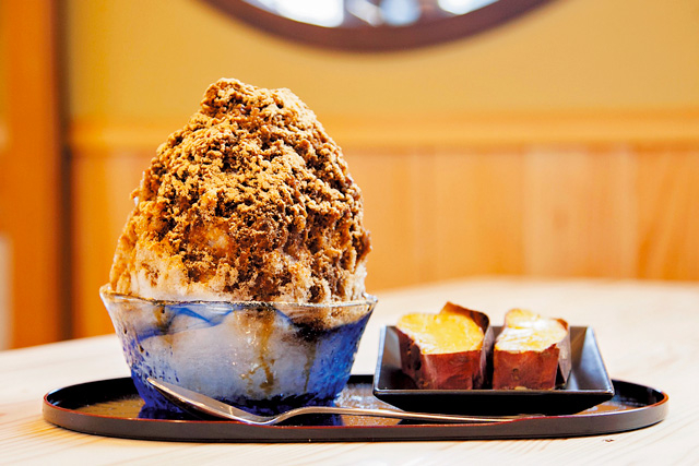 焼き芋と黒蜜きなこの絶妙なコラボ!「味の隠れ家 cafe 千両茶屋」