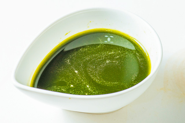 じっくり発酵させたイチゴ酵素シロップ「日光茶屋」