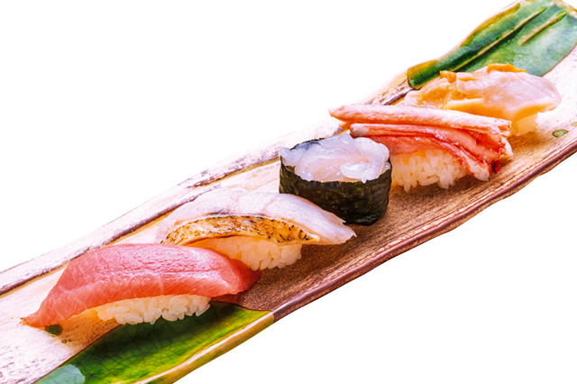 漁港直送のネタに自信あり「金沢回転寿司 輝らり」