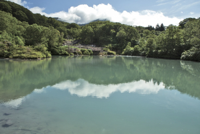 〈八甲田山麓ドライブコース〉③ 地獄沼