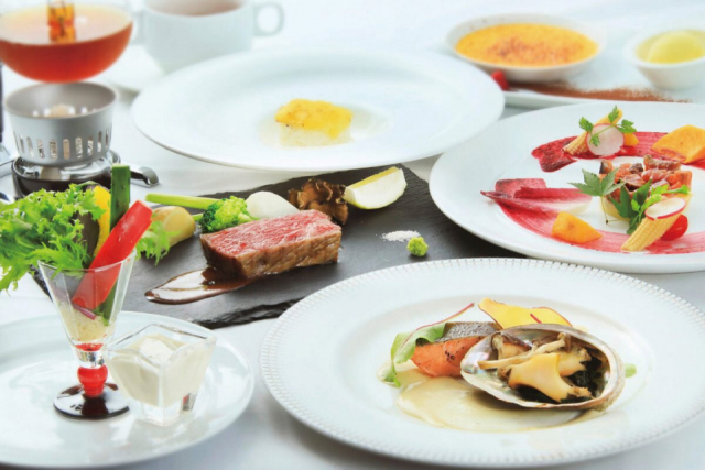 名湯「鹿の湯」を源泉に持つ風呂「フォートリート+那須高原」