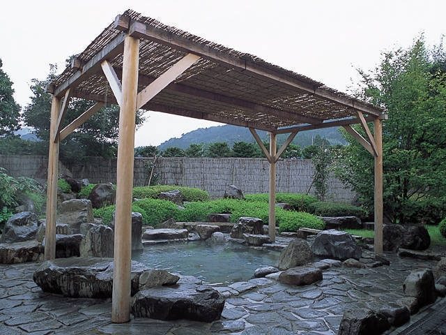 肌がスベスベになる温泉「奥平温泉 遊神館」