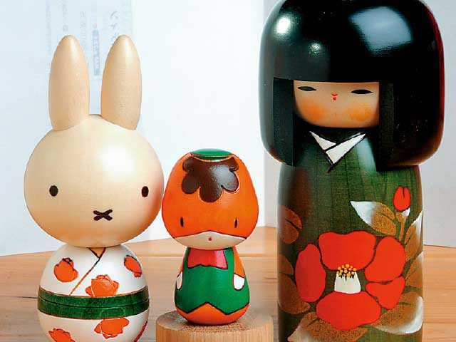 【群馬の遊びスポット】こけしの絵付けができる「卯三郎こけし」