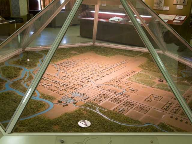 充実の館内展示を見学