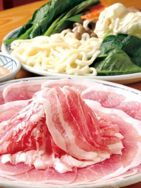 福豚の恵みを味わう、買う「林牧場 福豚の里 とんとん広場」