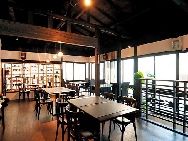 【伊香保の人気カフェ】古民家カフェでカレーに舌つづみ「大正浪漫 黒船屋」