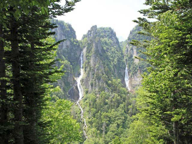 流星・ 銀河の滝