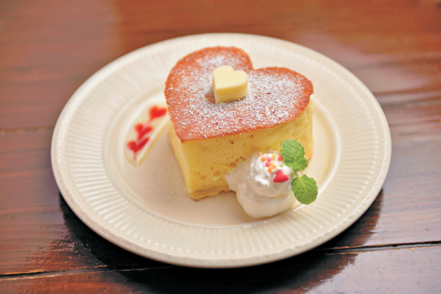 京都のインスタ映えスポット25選 Cafe BLUE FIR TREE