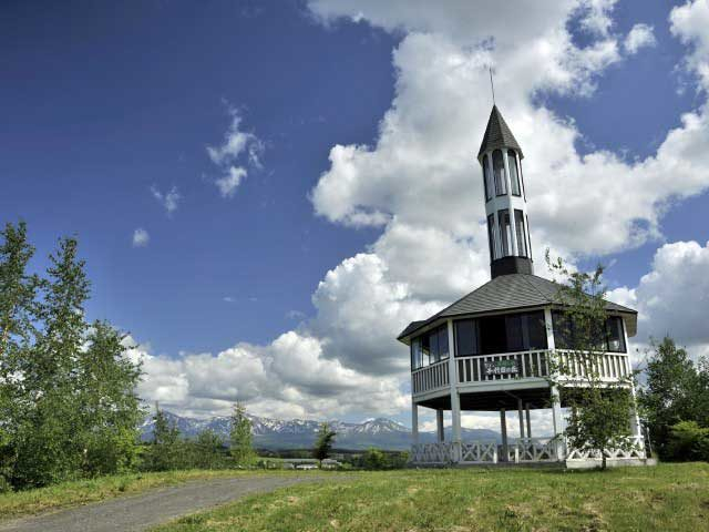 【美瑛の丘×モデルコース】⑦パノラマ風景が見下ろせる「千代田の丘 見晴台」