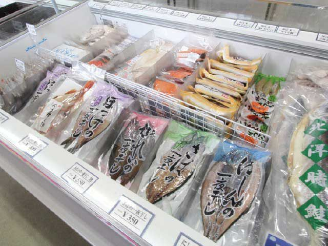 釧路市漁協加工品直売店 マルリョウカロエ