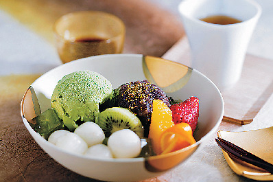 はくいちカフェ アトリオ店