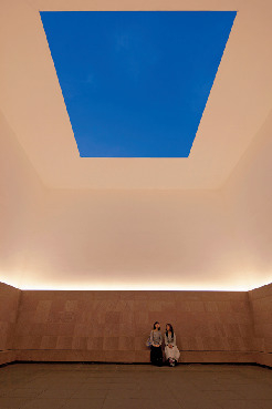 【金沢21世紀美術館×夜】ブルー・プラネット・スカイ