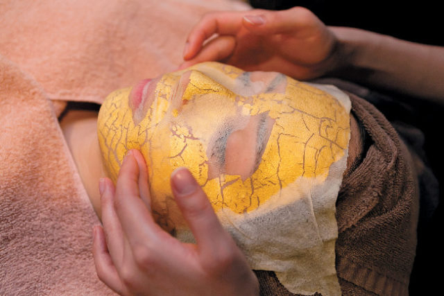 金箔エステ アプサライ