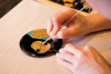 【金沢・ひがし茶屋街×雑貨】かわいい伝統工芸は女性の感性でセレクト「かなざわ 美かざり あさの」