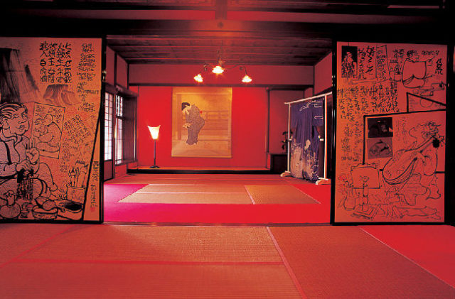 【ひがし茶屋街×お茶屋見学】金沢ひがし茶屋街 懐華樓