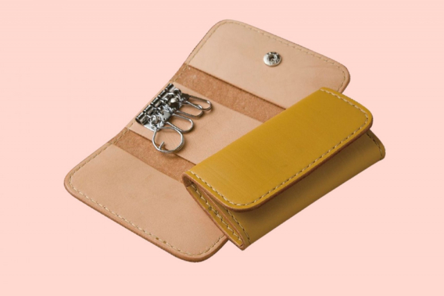 【弘前おすすめの雑貨土産4】亀屋革具店