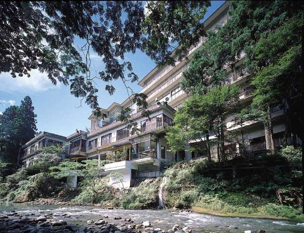 白鷺湯たわらや