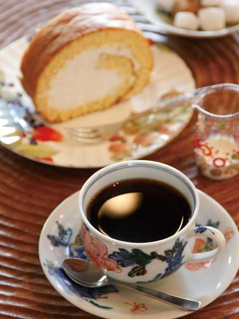 【奥能登×さいはてカフェ】全国にファンを持つコーヒー豆専門店が直営「二三味珈琲cafe」