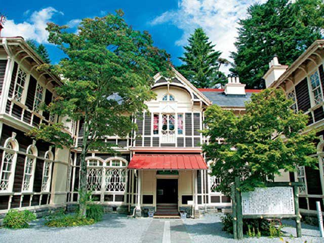 【草津温泉・万座温泉・軽井沢×ドライブ⑤】国の重要文化財指定の美しいホテル「旧三笠ホテル」