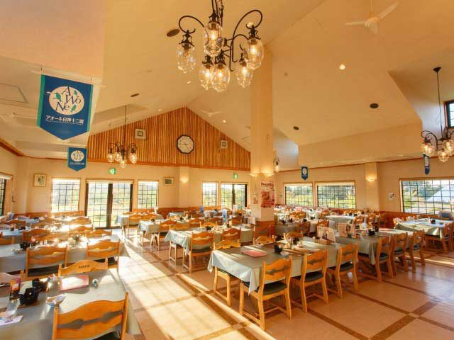 レストラン アカショウビン