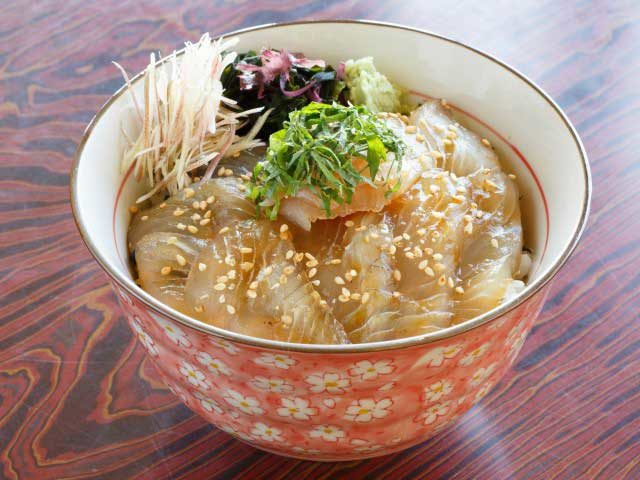 ドライブイン 汐風