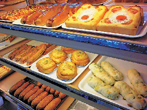 軽い食事&休憩ができるイートインコーナーあり「黒磯パーキングエリア(上り)」