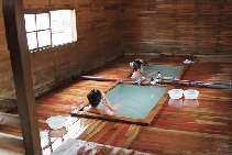 【青森・霊場恐山の施設】霊場で入ってみたい4つの温泉「湯小屋」