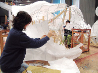 現役の大型立佞武多が一年中見学できる「立佞武多の館」