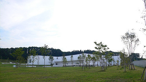 青森県立美術館