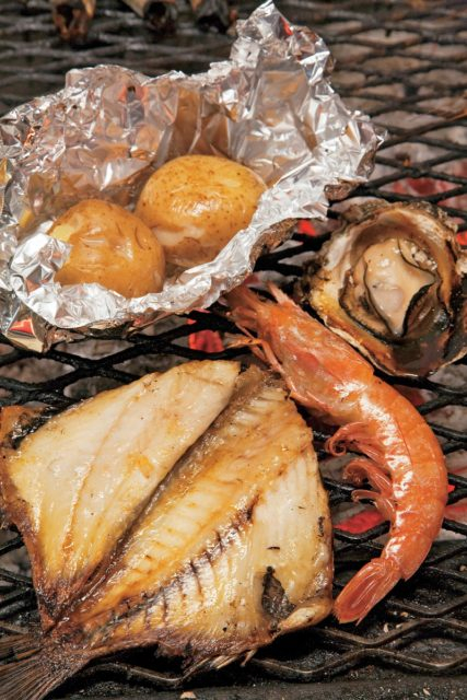 <釧路の炉端焼きおすすめの店> 岸壁炉ばた