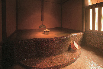 渓声の宿いずみや