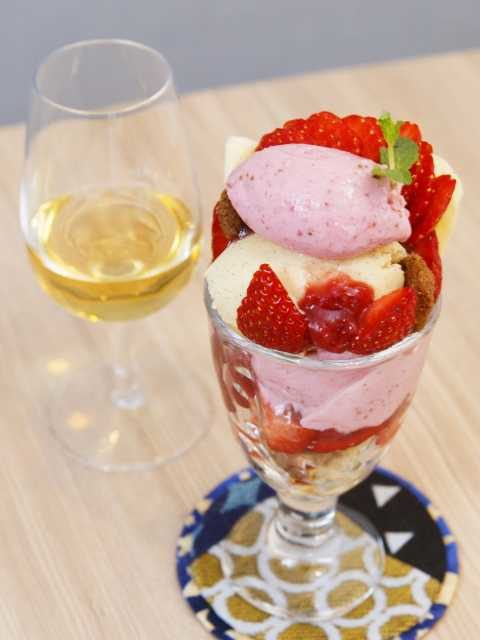 甘いものは別腹! 夜から楽しめるスイーツバー「Lilou」