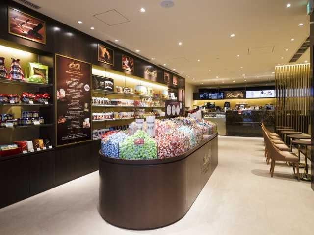 リンツ ショコラ カフェ京都四条通り店~from スイス