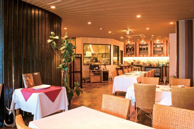 Restaurant&Community Iomante