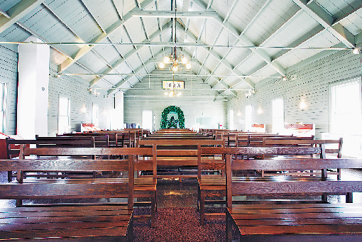札幌市時計台館内を見学する
